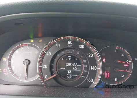 2017 Honda Accord Sport z USA, uszkodzony, nr VIN 1HGCR2F51HA239727